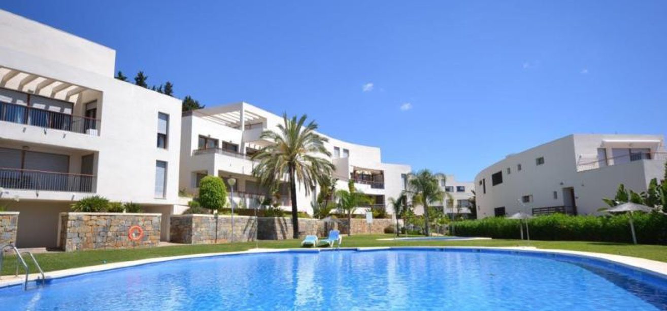 Marbella Estates - Penthouses for sale in Altos de los Monteros