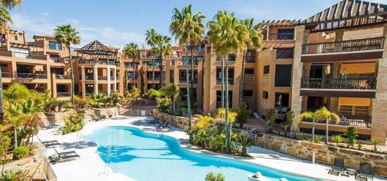 Marbella Estates - Lägenhet till salu i San Pedro de Alcántara