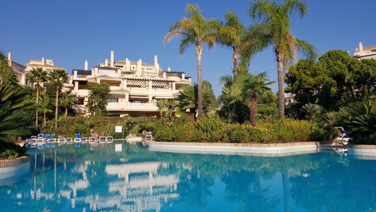 Capanes del Golf - Benahavis Apartments