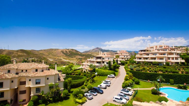 Capanes del Golf - Benahavis Apartments