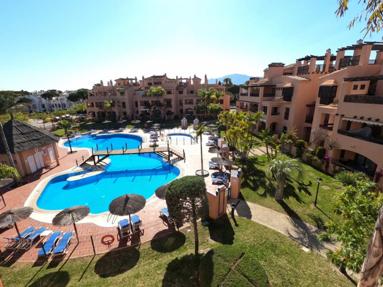 Hacienda del Sol - Benahavis Apartments